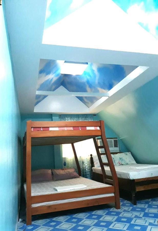 Blue Lagoon Inn And Restaurant, Pagudpud Mabubua Экстерьер фото